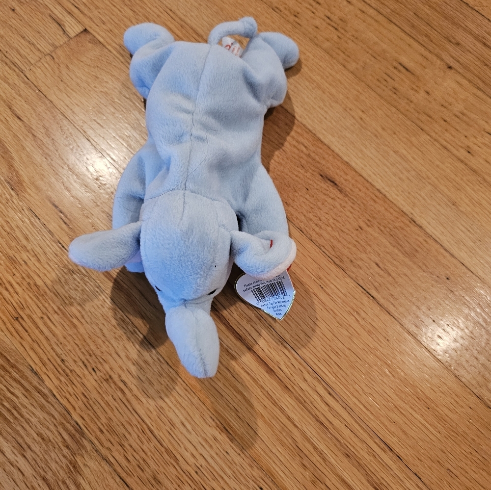 Ty Peanut the elephant beanie baby